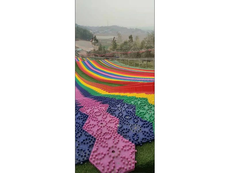 湖南衡阳七彩滑道完工